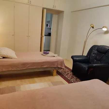 Apartment 3-room-apartment Next To Old & Stadiums Rauma