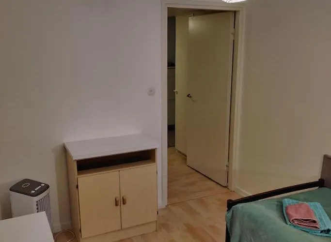 3-room-apartment Next To Old & Stadiums Appartement *