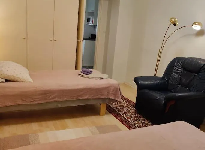 公寓 3-room-apartment Next To Old & Stadiums 劳马